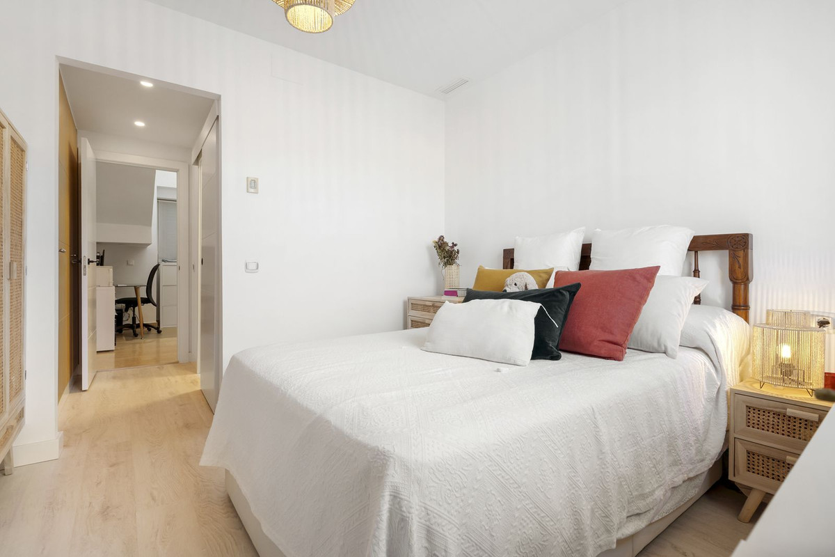 3 Bed Apartment for sale in La Cala De Mijas Costa Del Sol, Málaga, Spain