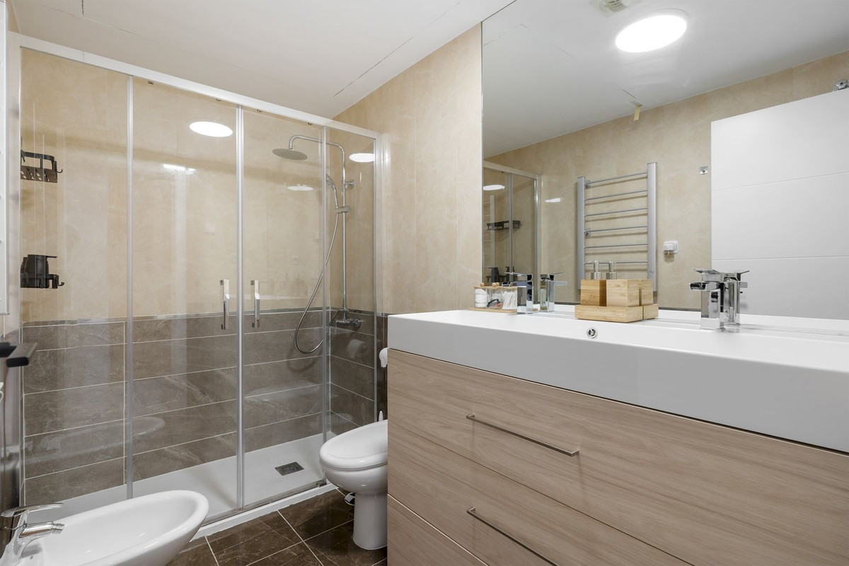 3 Bed Apartment for sale in La Cala De Mijas Costa Del Sol, Málaga, Spain