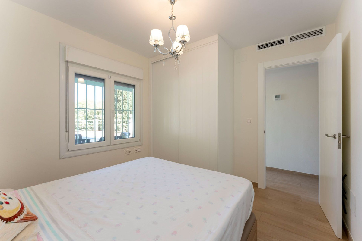 5 Bed Townhouse for sale in Alhaurín El Grande Costa Del Sol, Málaga, Spain