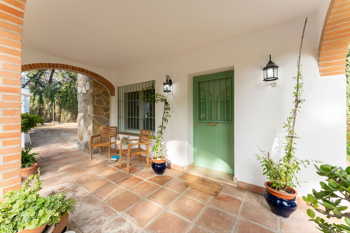 5 Bed Townhouse for sale in Alhaurín El Grande Costa Del Sol, Málaga, Spain