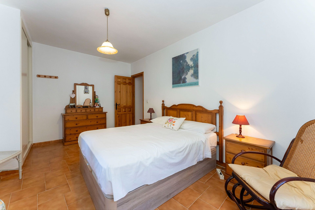 5 Bed Townhouse for sale in Alhaurín El Grande Costa Del Sol, Málaga, Spain