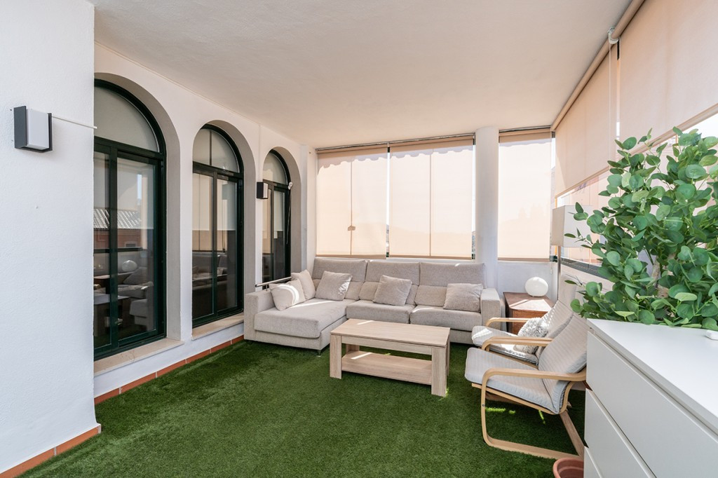 3 Bed Apartment for sale in Elviria Costa Del Sol, Málaga, Spain