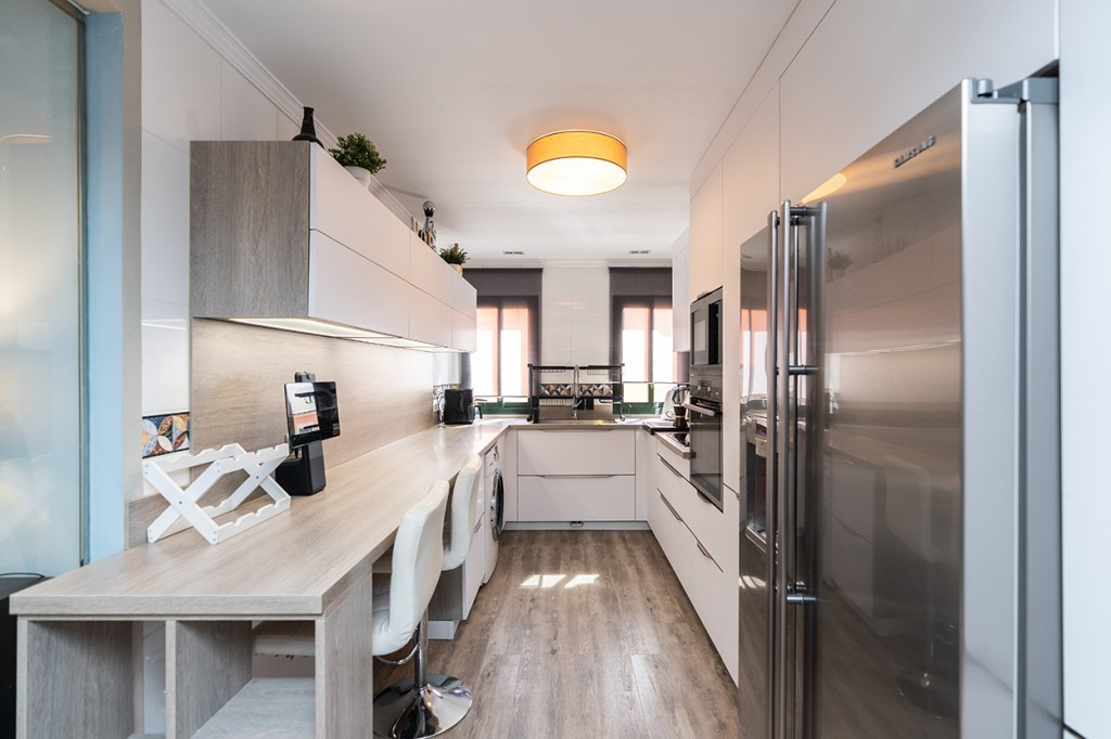 3 Bed Apartment for sale in Elviria Costa Del Sol, Málaga, Spain