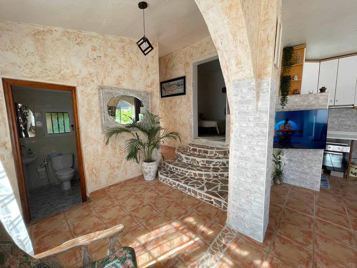 Se vende Villa - Chalet de 6 dormitorios en Costa Blanca, Alicante, España