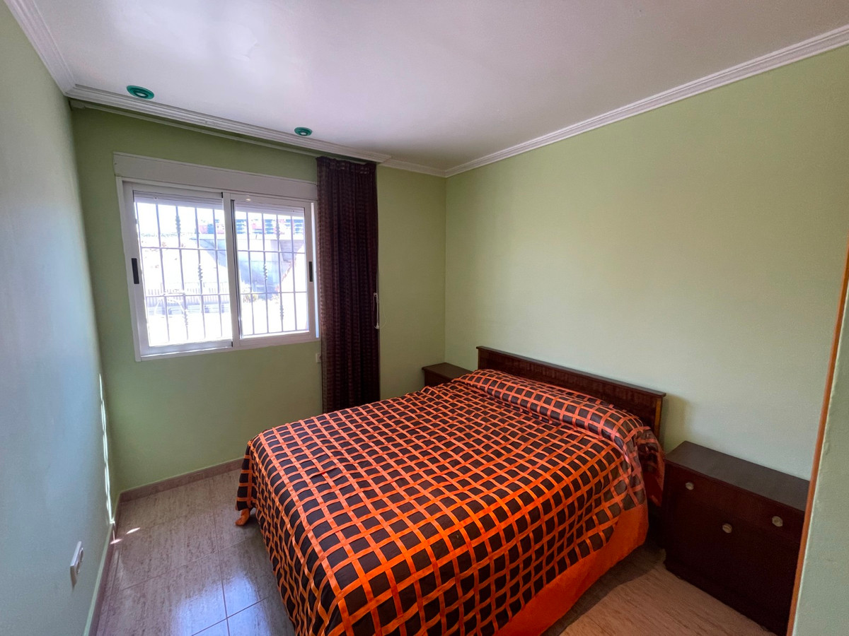 Se vende Villa - Chalet de 3 dormitorios en Costa Blanca, Alicante, España