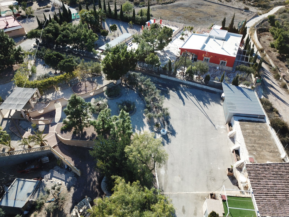 5 Bed Townhouse for sale in Crevillent Costa Blanca, Alicante, Spain