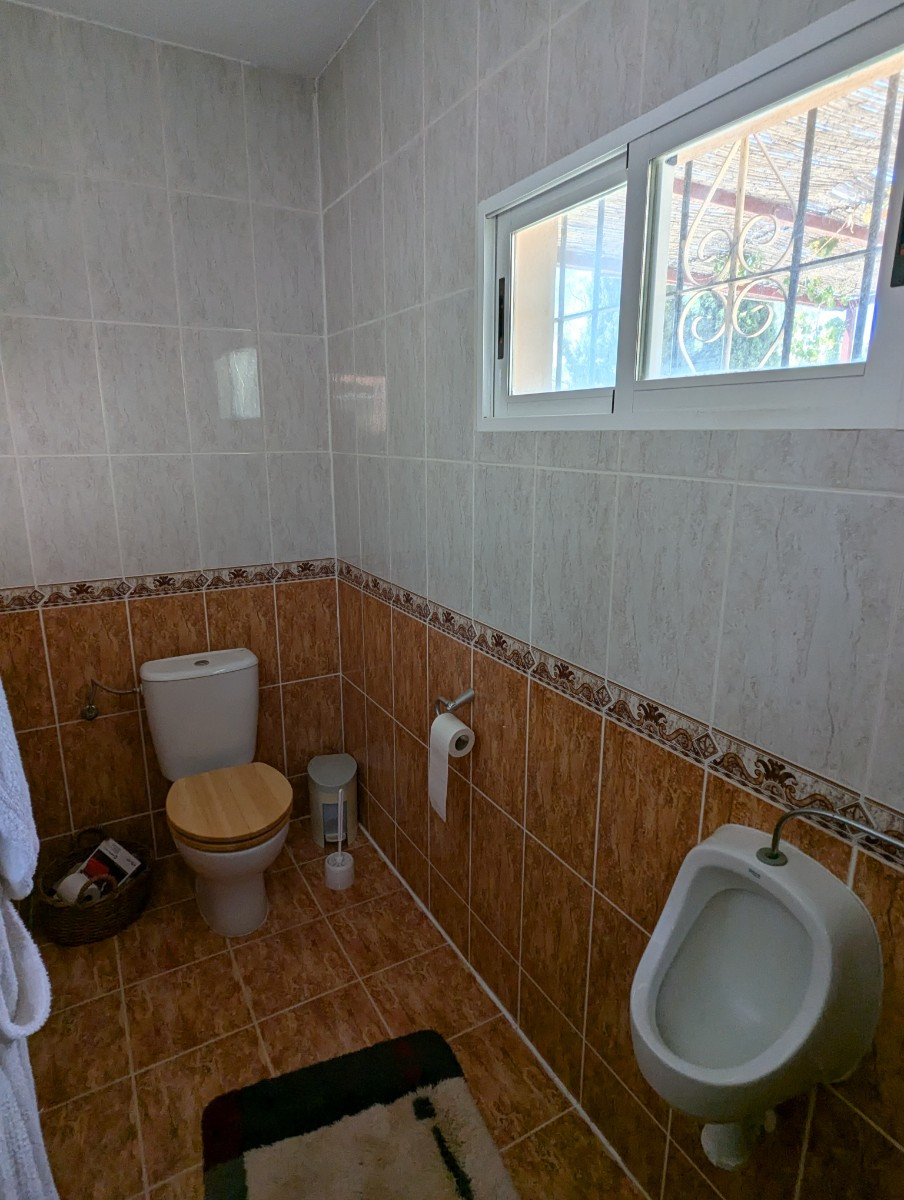 5 Bed Townhouse for sale in Crevillent Costa Blanca, Alicante, Spain