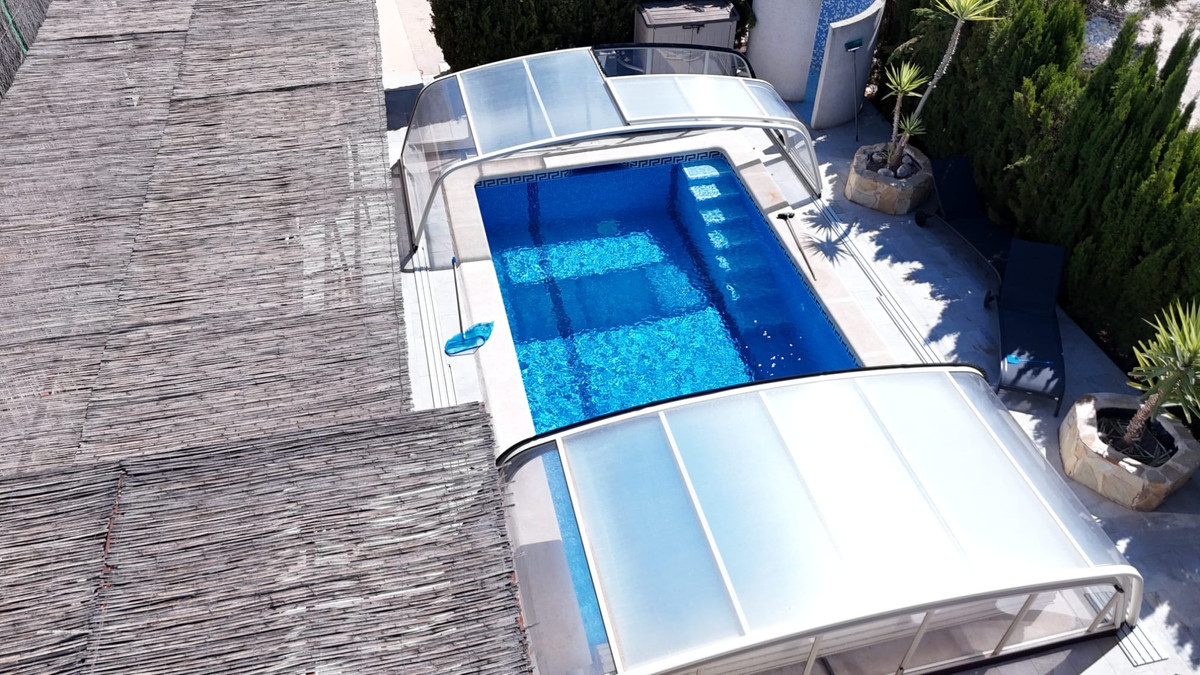 5 Bed Townhouse for sale in Crevillent Costa Blanca, Alicante, Spain