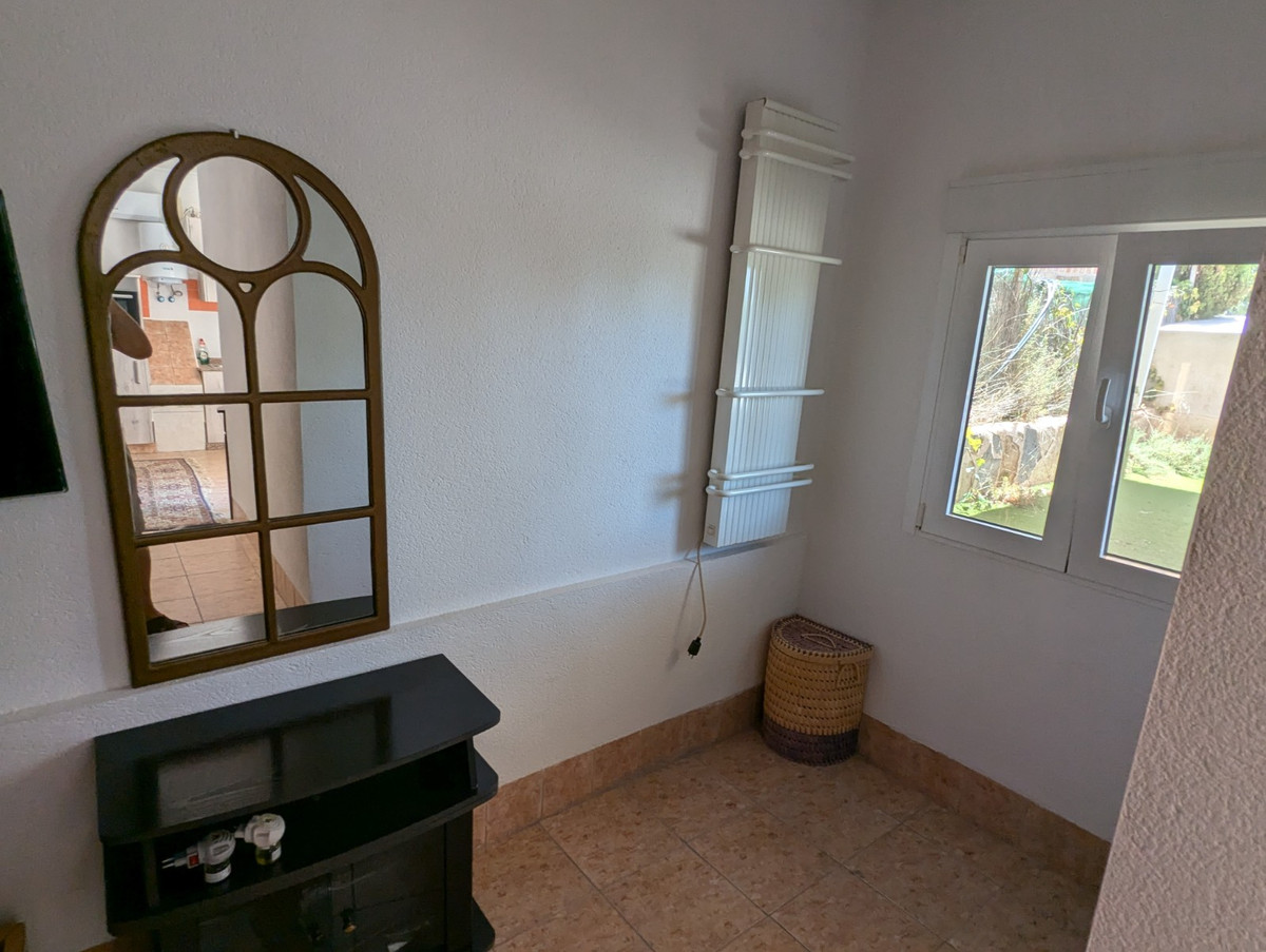 5 Bed Townhouse for sale in Crevillent Costa Blanca, Alicante, Spain