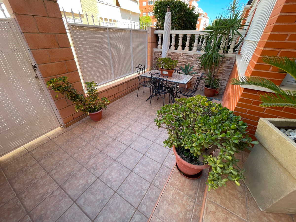 4 Bed Townhouse for sale in Elche Costa Blanca, Alicante, Spain