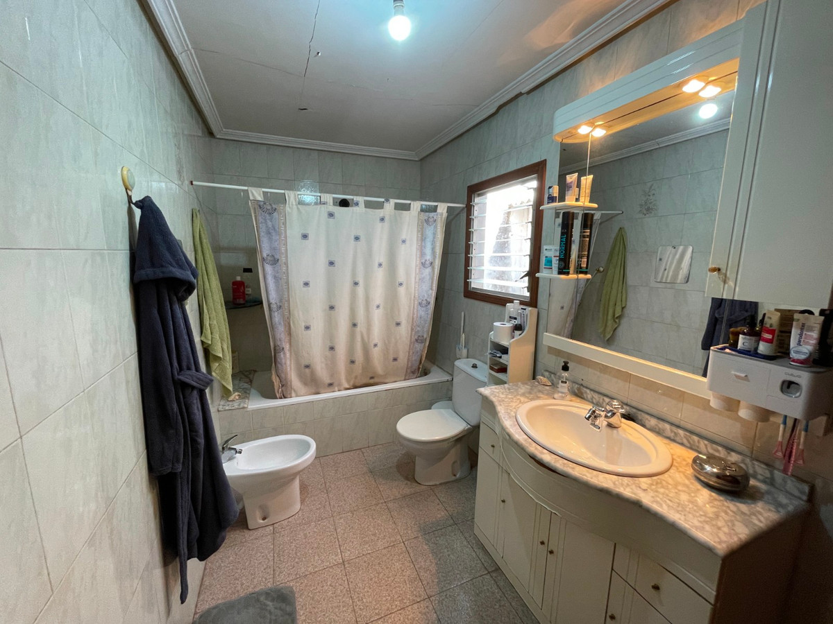 Se vende Adosada de 4 dormitorios en Costa Blanca, Alicante, España
