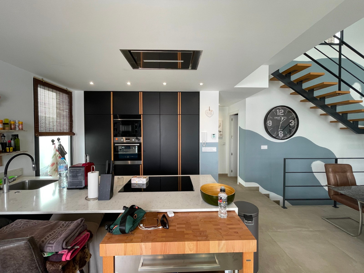 Se vende Villa - Chalet de 3 dormitorios en Costa Blanca, Alicante, España