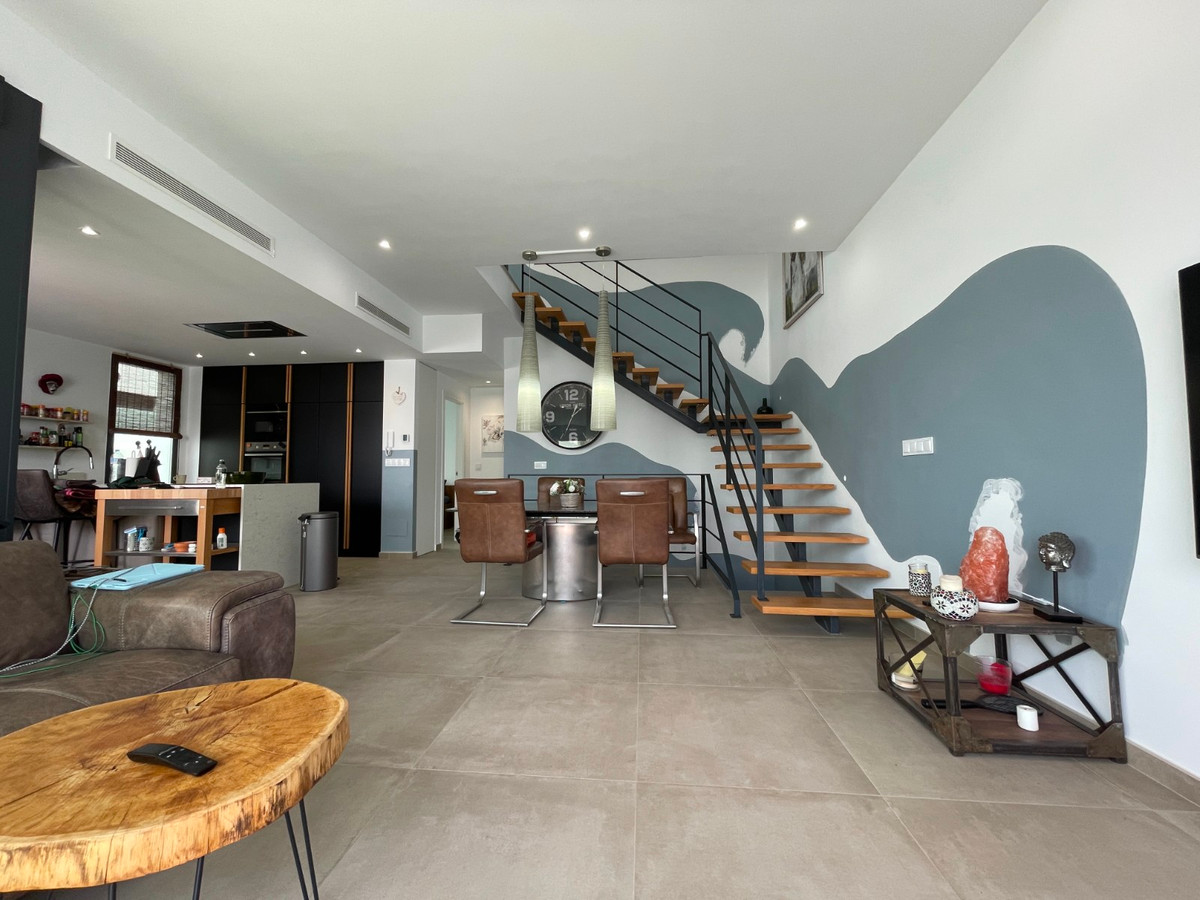 Se vende Villa - Chalet de 3 dormitorios en Costa Blanca, Alicante, España