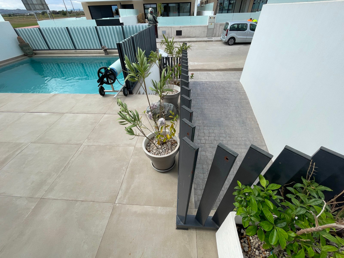 Se vende Villa - Chalet de 3 dormitorios en Costa Blanca, Alicante, España