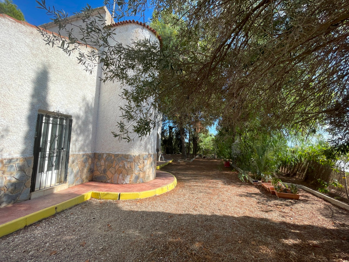 3 Bed Townhouse for sale in Albatera Costa Blanca, Alicante, Spain
