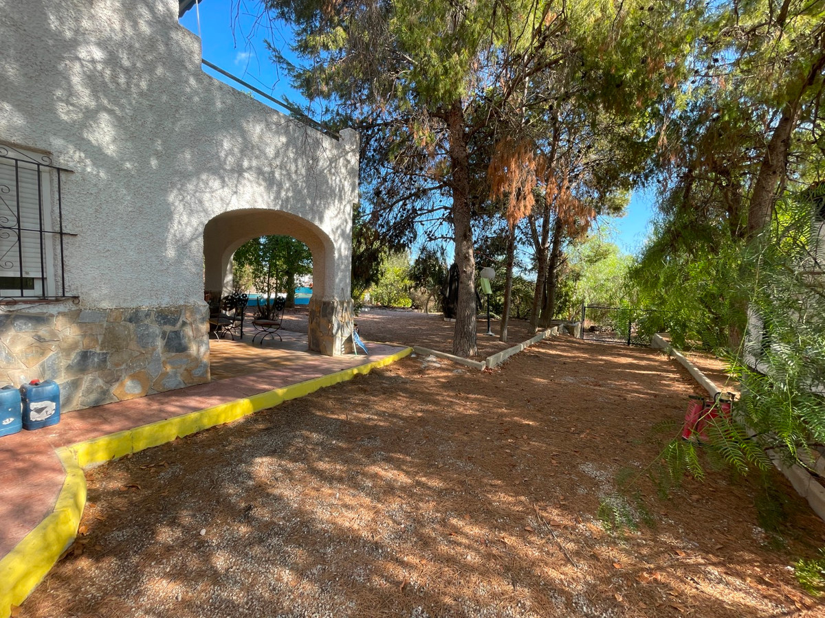 3 Bed Townhouse for sale in Albatera Costa Blanca, Alicante, Spain