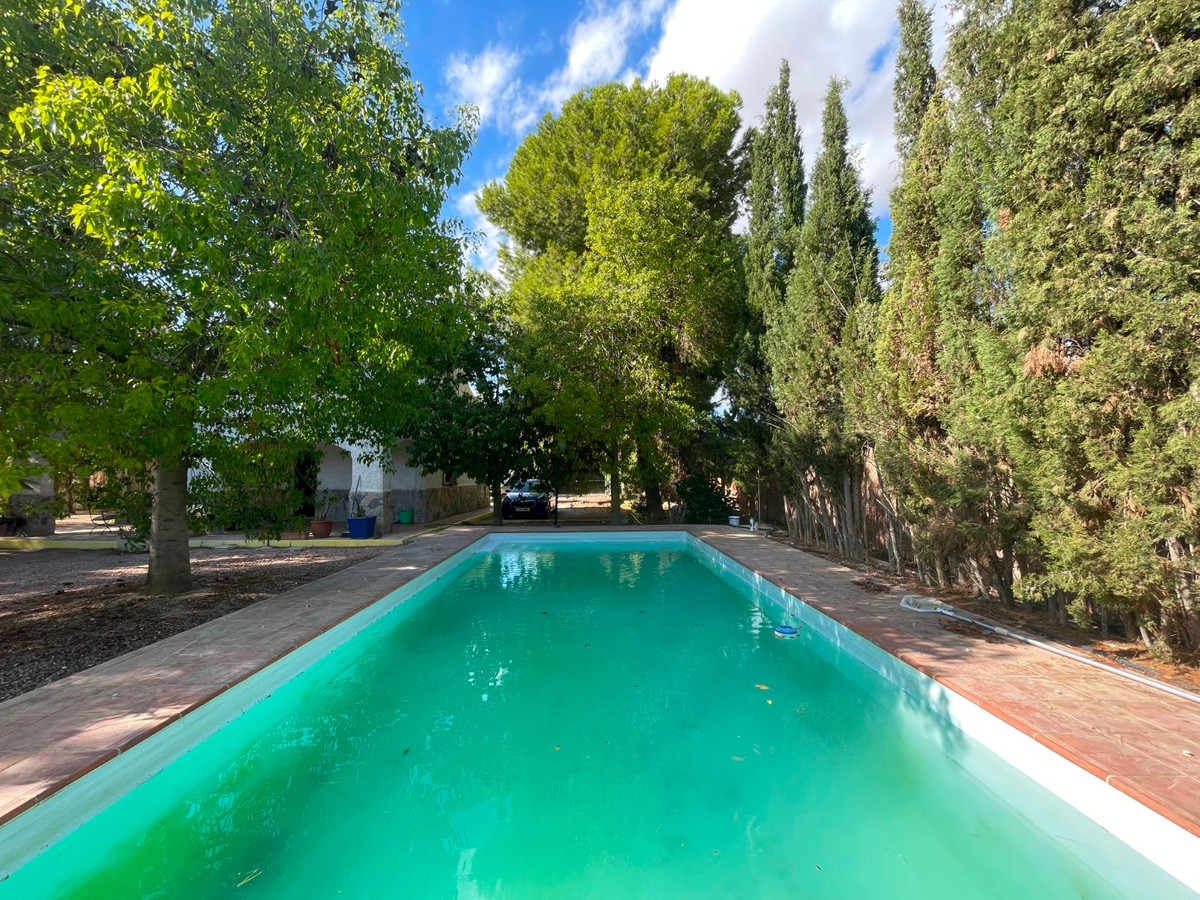3 Bed Townhouse for sale in Albatera Costa Blanca, Alicante, Spain