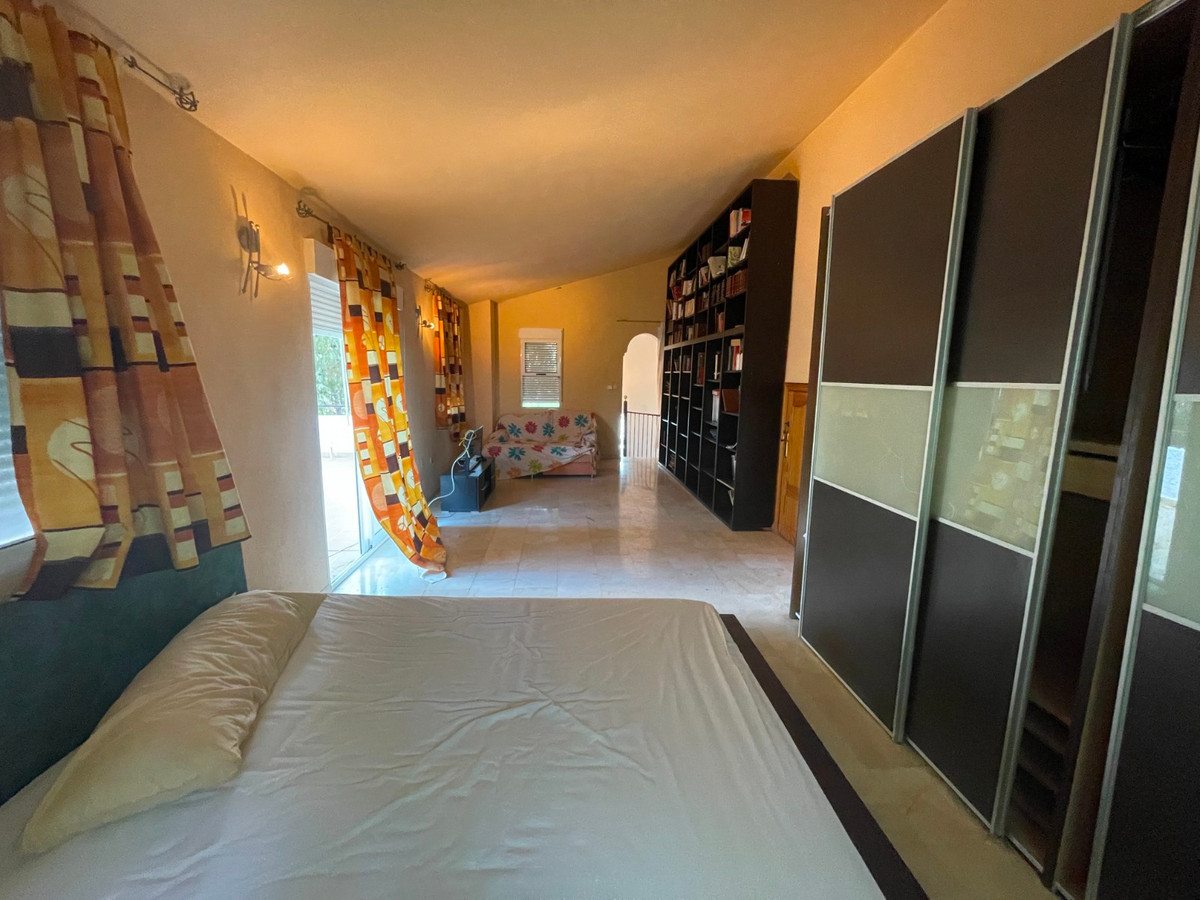 3 Bed Townhouse for sale in Albatera Costa Blanca, Alicante, Spain