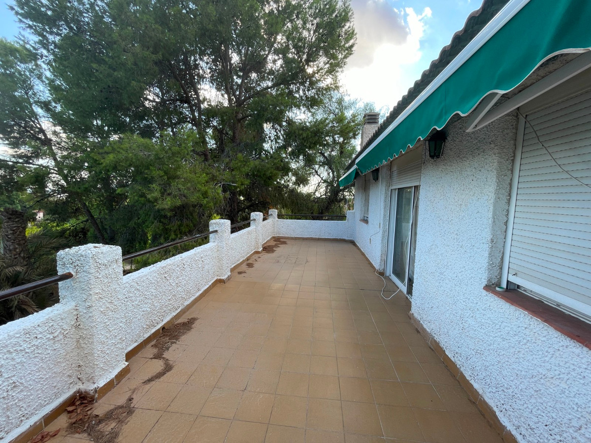3 Bed Townhouse for sale in Albatera Costa Blanca, Alicante, Spain