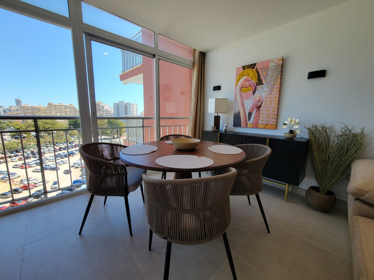 Se vende Apartamento Planta Media de 2 dormitorios en Costa Blanca, Alicante, España