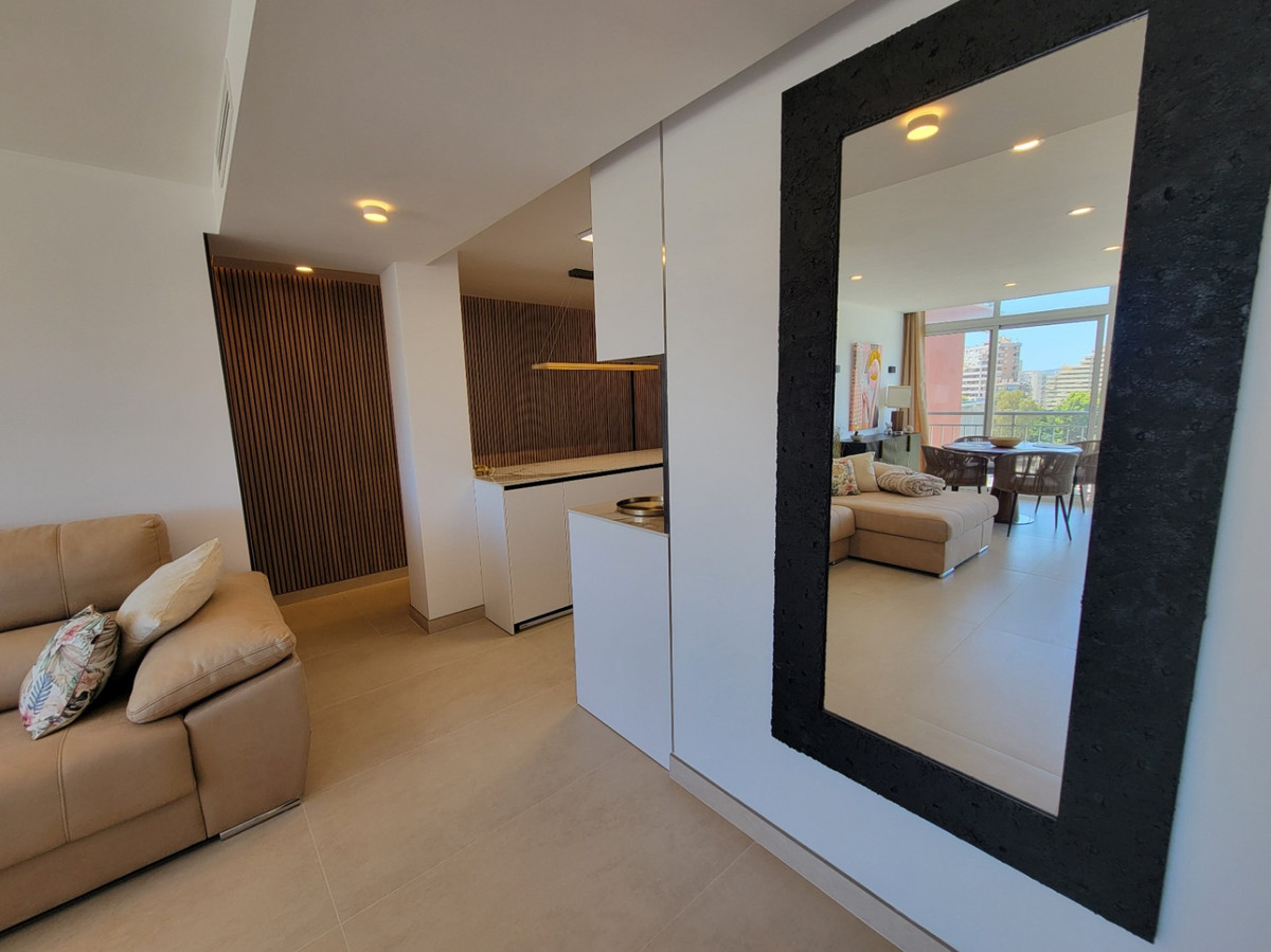 Se vende Apartamento Planta Media de 2 dormitorios en Costa Blanca, Alicante, España