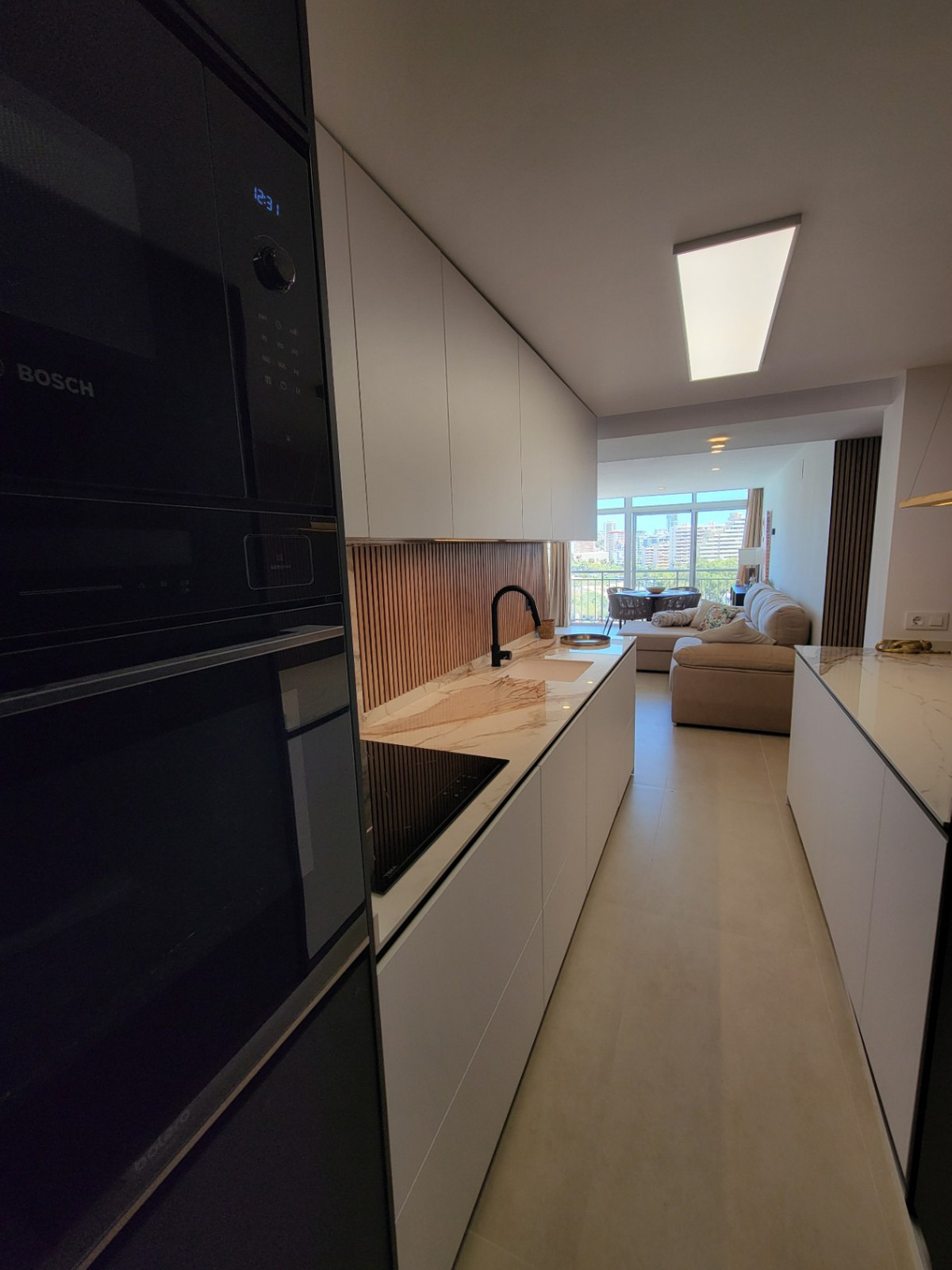 Se vende Apartamento Planta Media de 2 dormitorios en Costa Blanca, Alicante, España