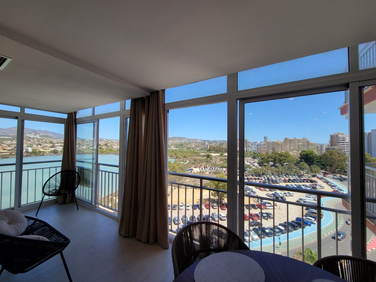 Se vende Apartamento Planta Media de 2 dormitorios en Costa Blanca, Alicante, España