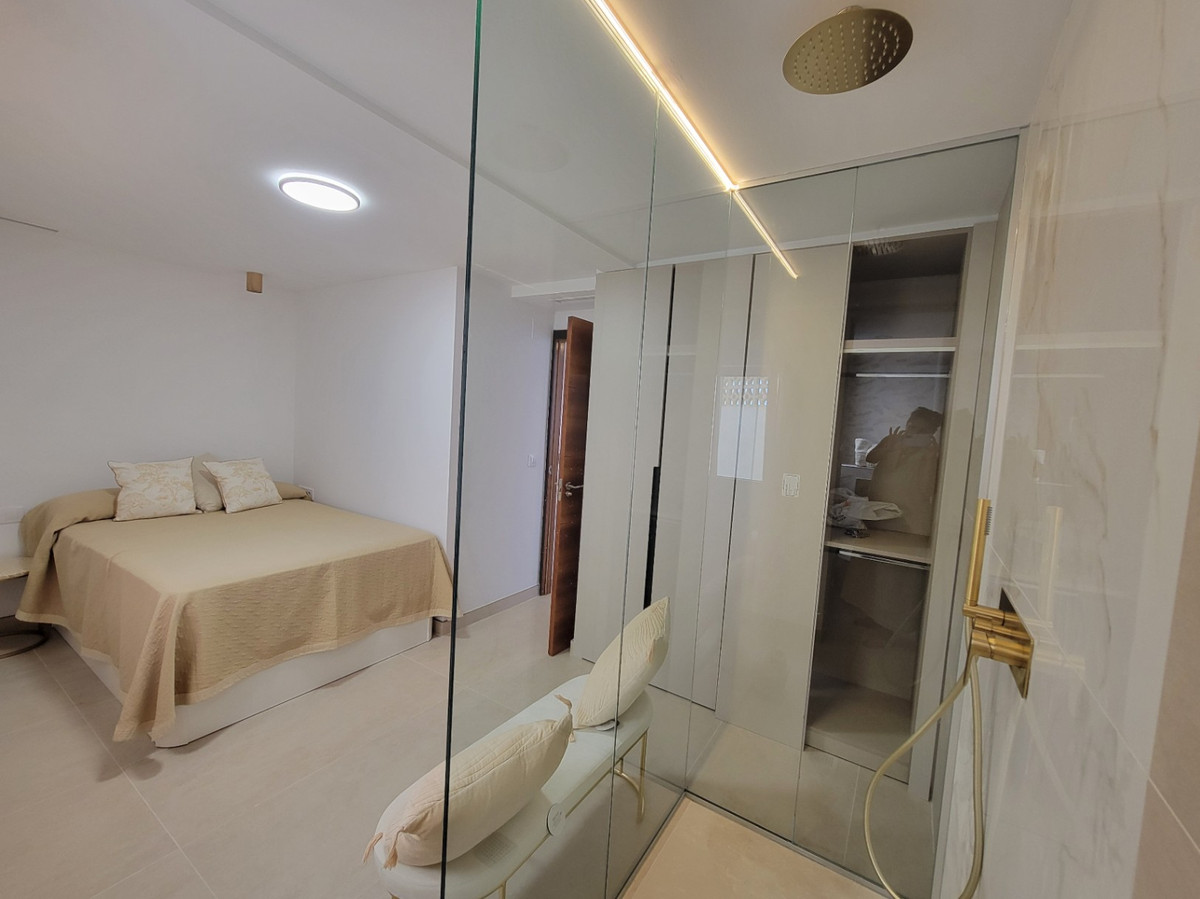 Se vende Apartamento Planta Media de 2 dormitorios en Costa Blanca, Alicante, España