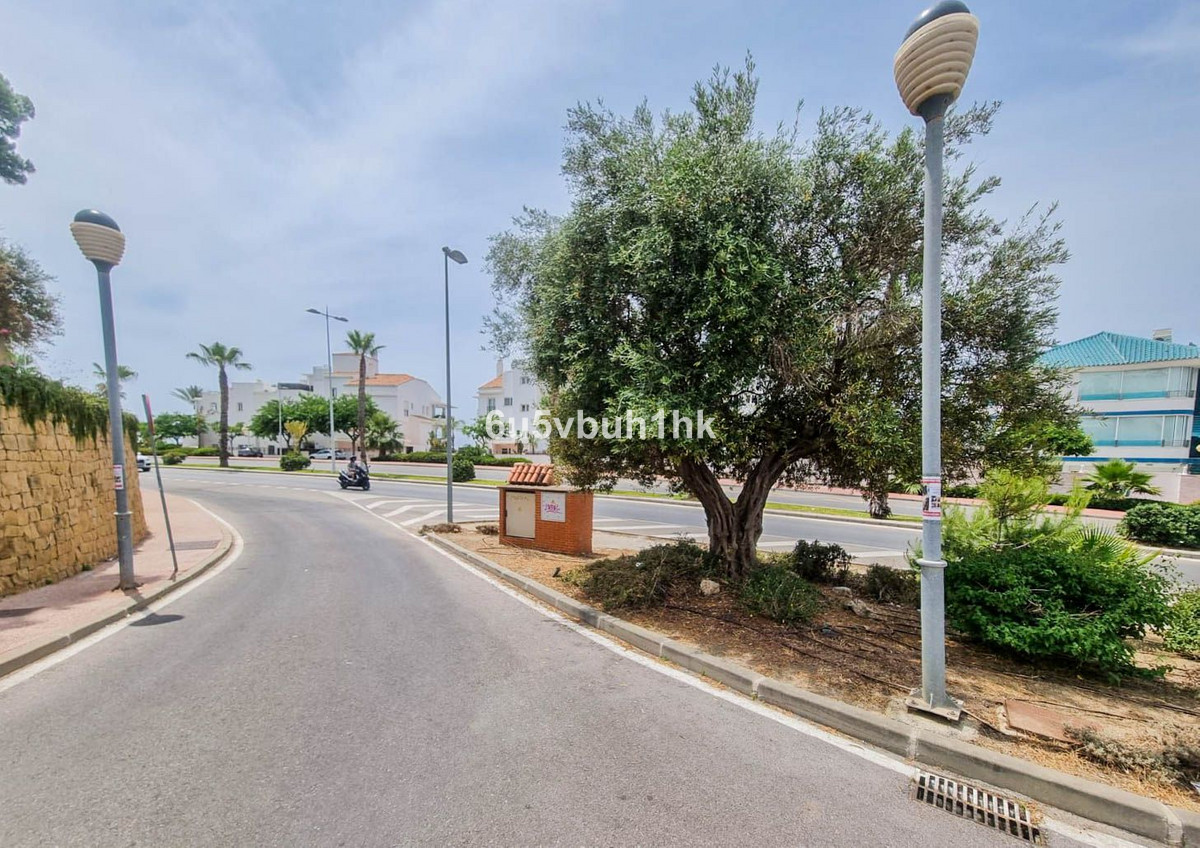 Se vende Garaje  en Costa Del Sol, Málaga, España