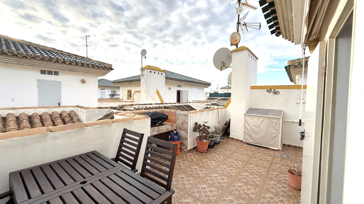 3 Bed Apartment for sale in Orihuela Costa Blanca, Alicante, Spain