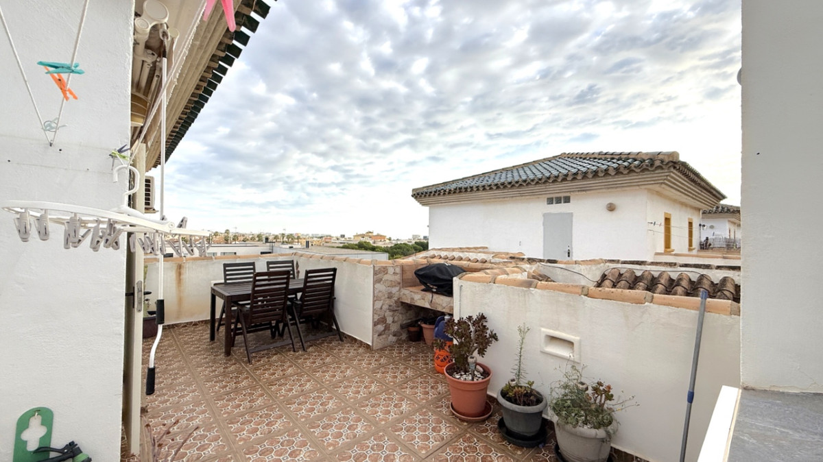 3 Bed Apartment for sale in Orihuela Costa Blanca, Alicante, Spain