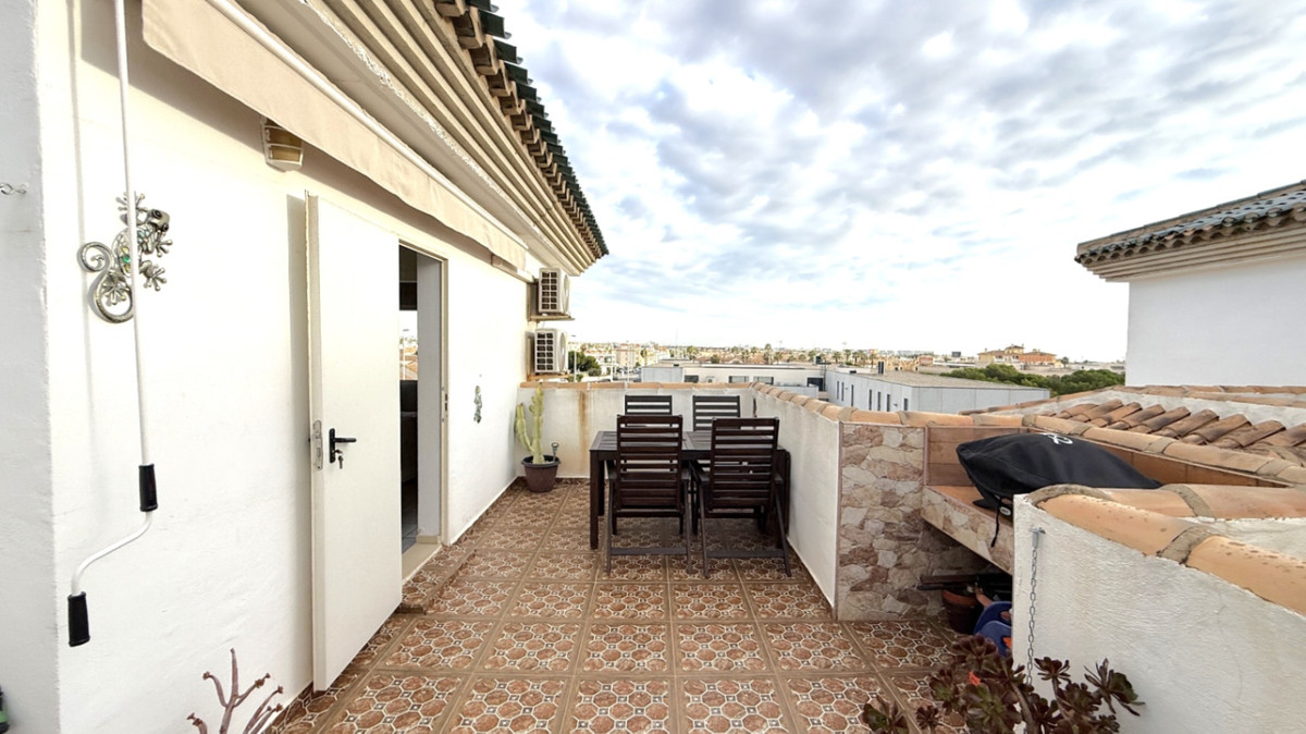 3 Bed Apartment for sale in Orihuela Costa Blanca, Alicante, Spain