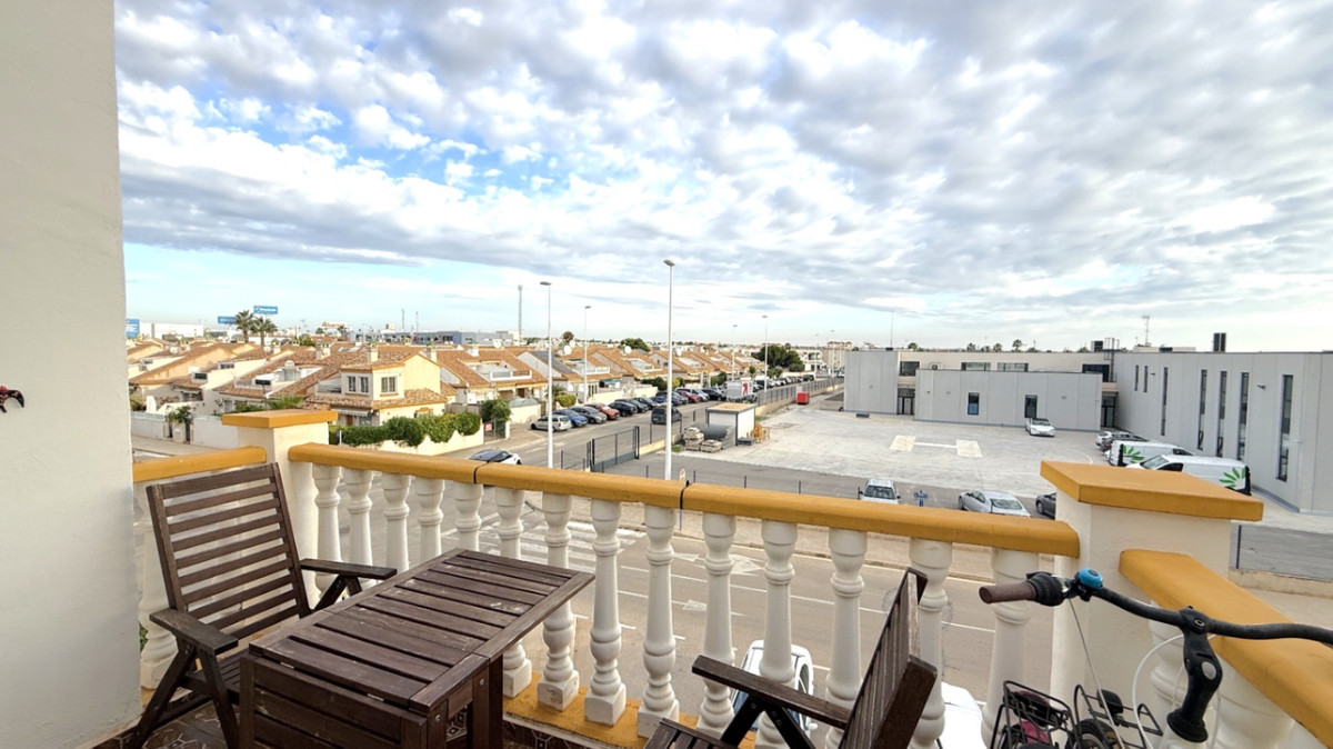 3 Bed Apartment for sale in Orihuela Costa Blanca, Alicante, Spain