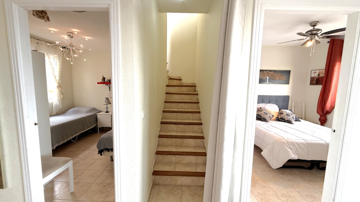 3 Bed Apartment for sale in Orihuela Costa Blanca, Alicante, Spain