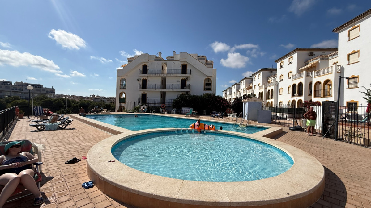3 Bed Apartment for sale in Orihuela Costa Blanca, Alicante, Spain