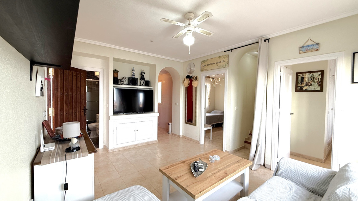 3 Bed Apartment for sale in Orihuela Costa Blanca, Alicante, Spain