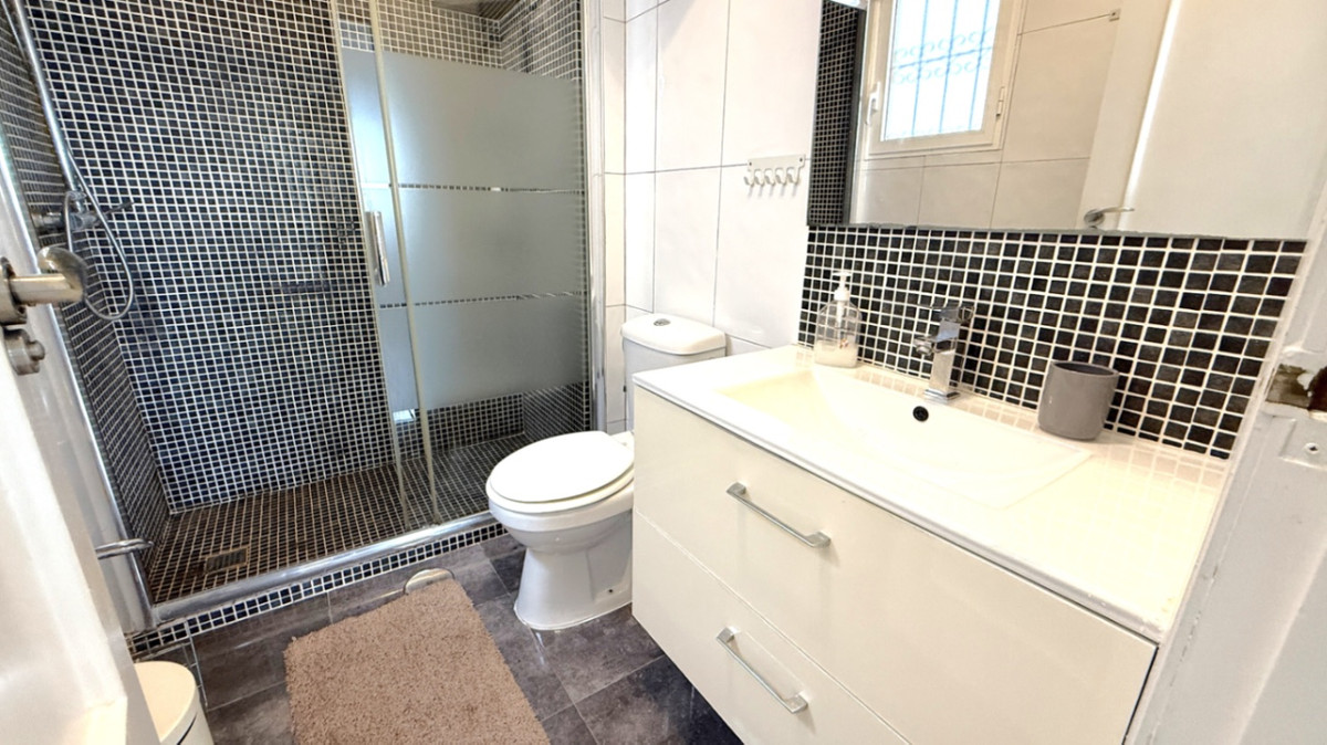 3 Bed Apartment for sale in Orihuela Costa Blanca, Alicante, Spain