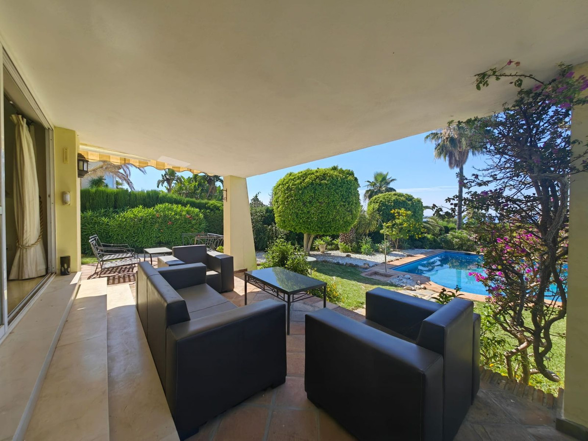 3 Bed Townhouse for sale in Estepona Costa Del Sol, Málaga, Spain