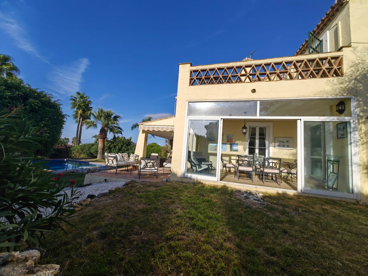 3 Bed Townhouse for sale in Estepona Costa Del Sol, Málaga, Spain