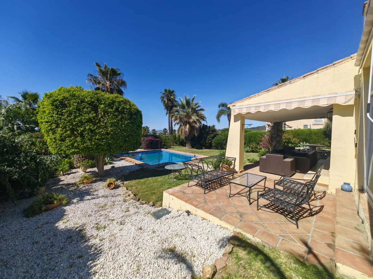 3 Bed Townhouse for sale in Estepona Costa Del Sol, Málaga, Spain