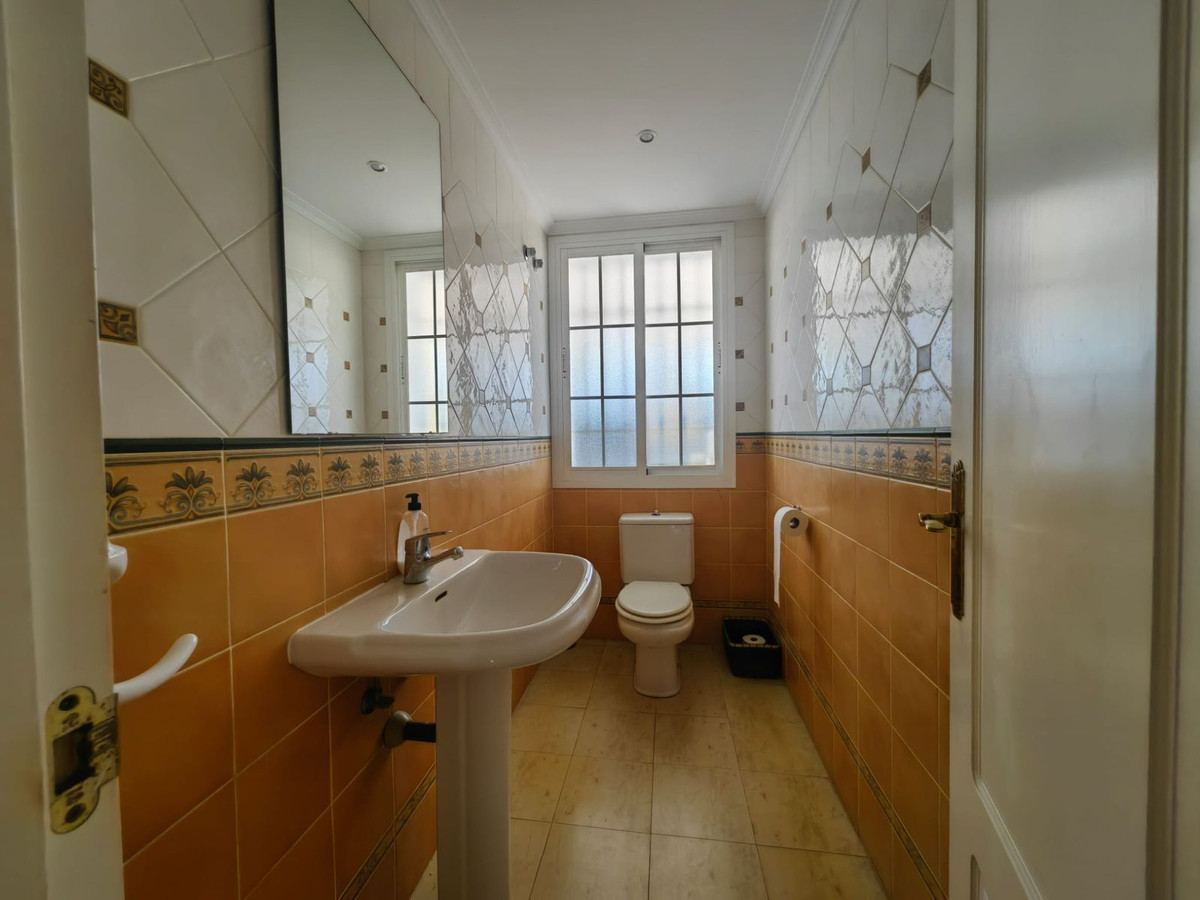 3 Bed Townhouse for sale in Estepona Costa Del Sol, Málaga, Spain