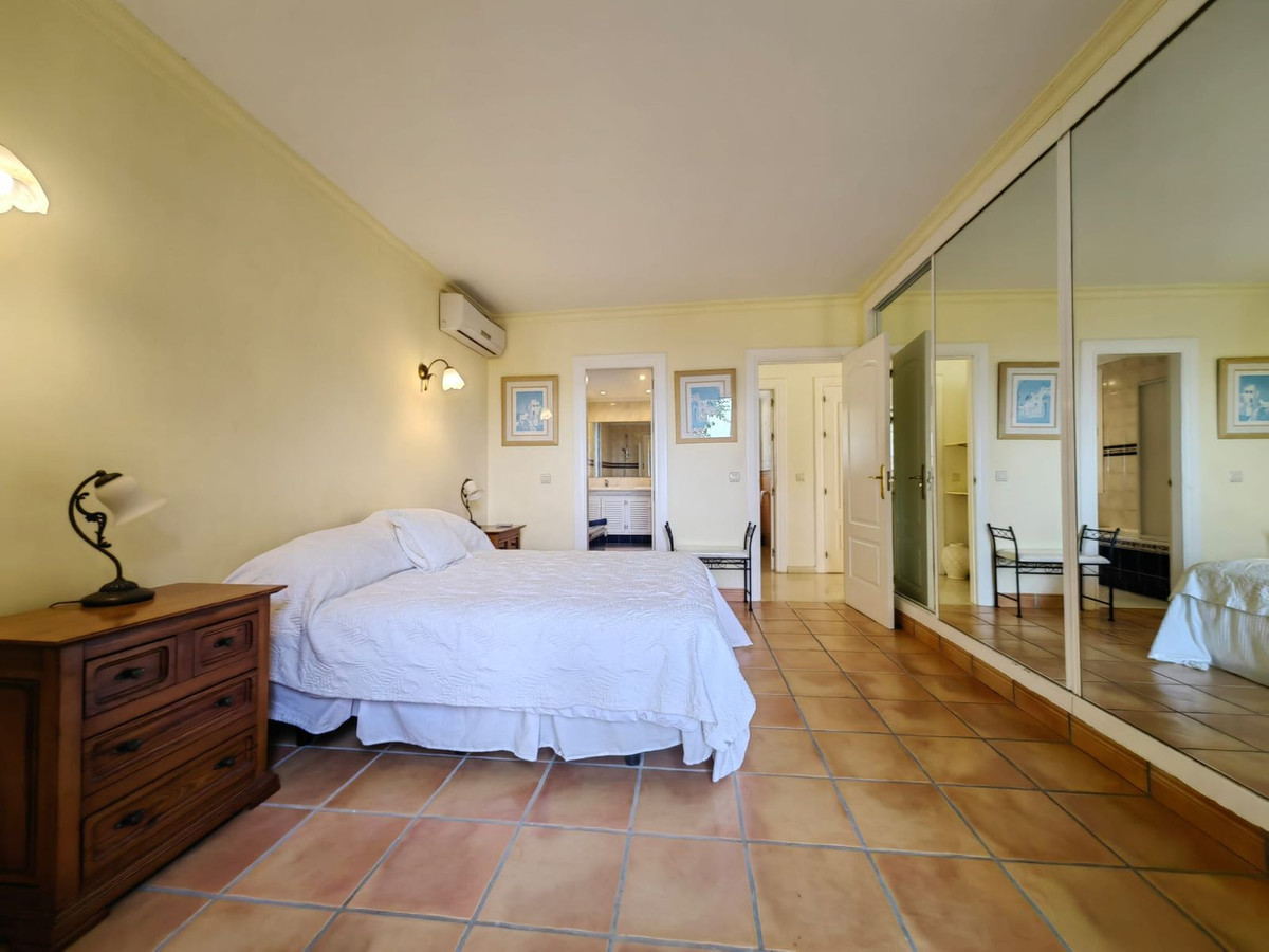 3 Bed Townhouse for sale in Estepona Costa Del Sol, Málaga, Spain