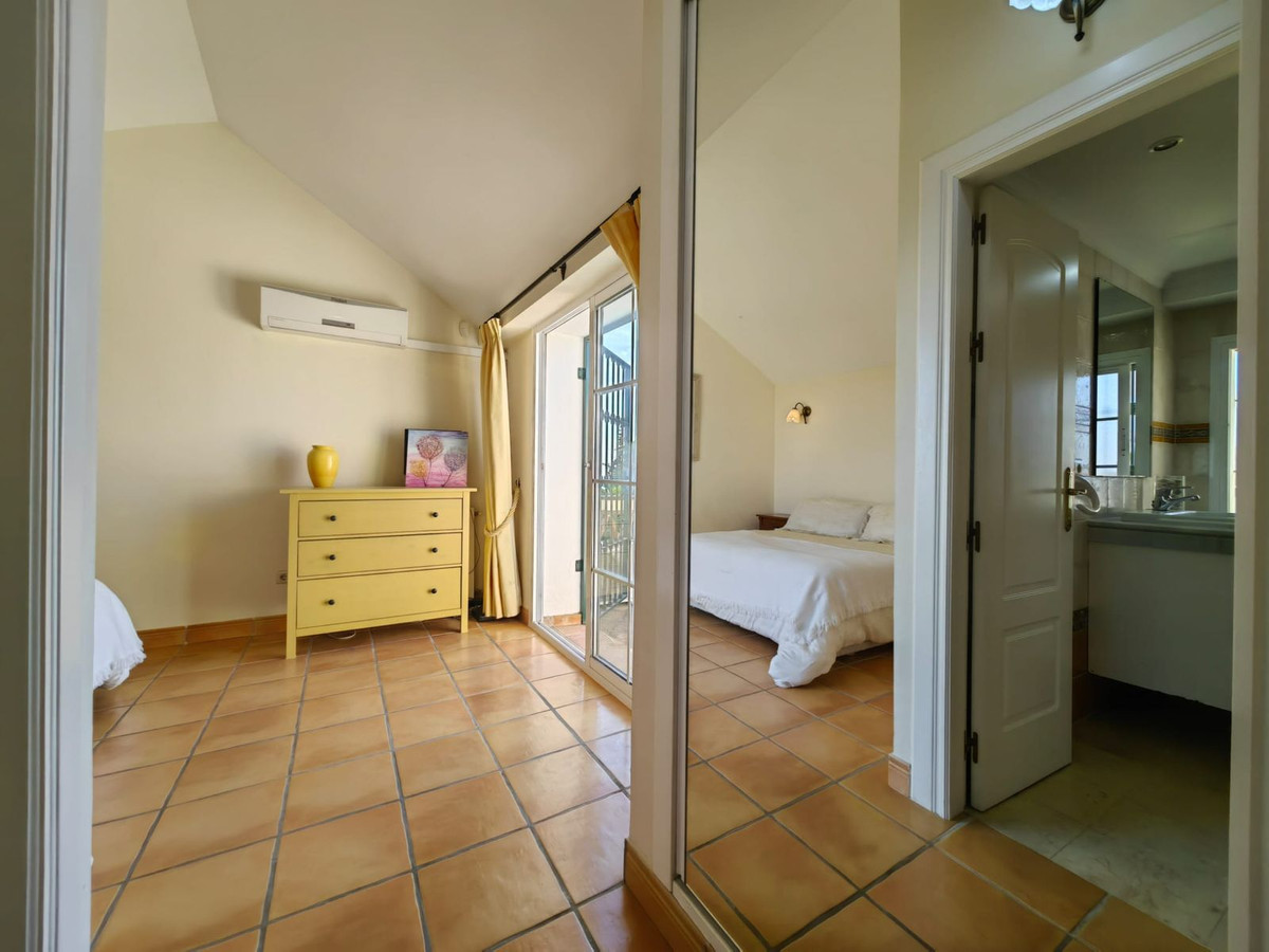 3 Bed Townhouse for sale in Estepona Costa Del Sol, Málaga, Spain