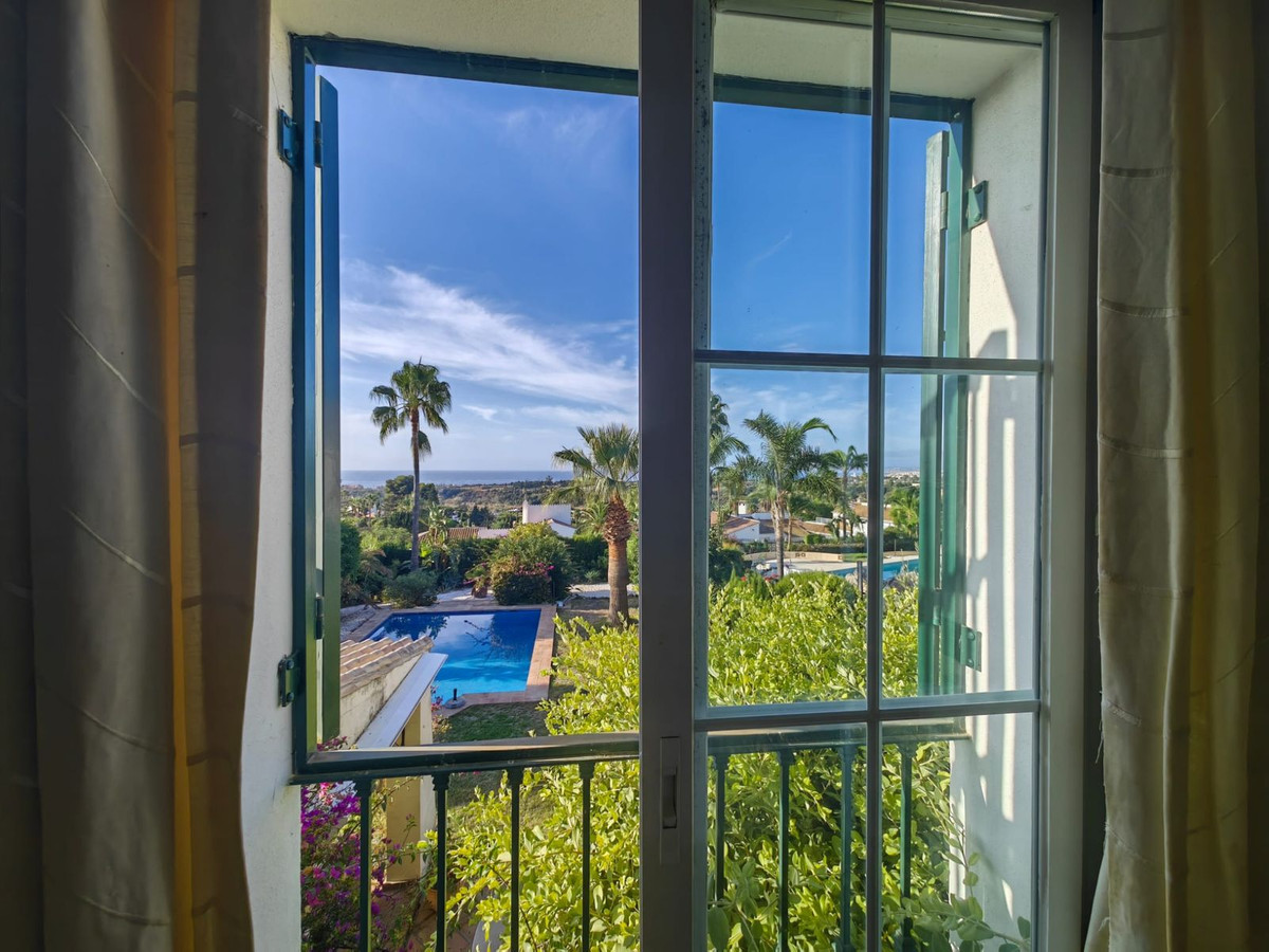 3 Bed Townhouse for sale in Estepona Costa Del Sol, Málaga, Spain
