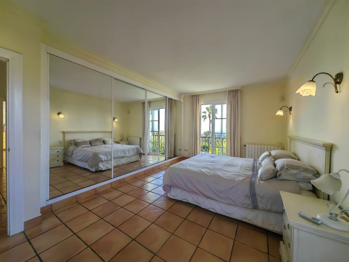3 Bed Townhouse for sale in Estepona Costa Del Sol, Málaga, Spain