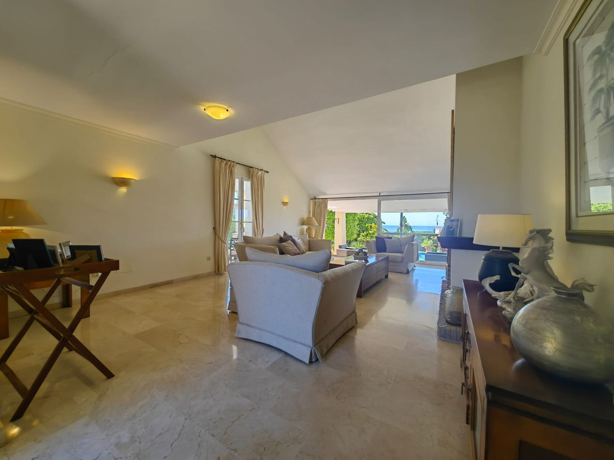 3 Bed Townhouse for sale in Estepona Costa Del Sol, Málaga, Spain