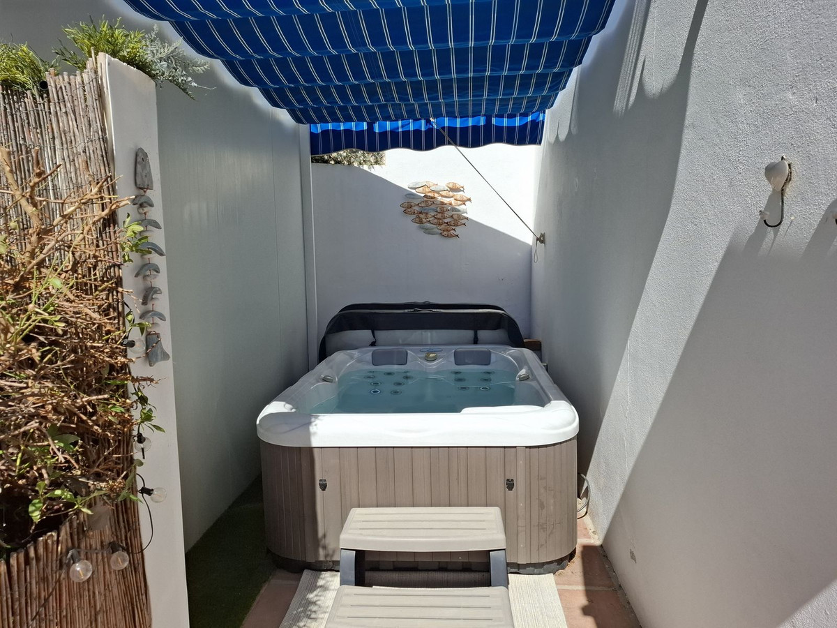 2 Bed Townhouse for sale in Mijas Costa Del Sol, Málaga, Spain