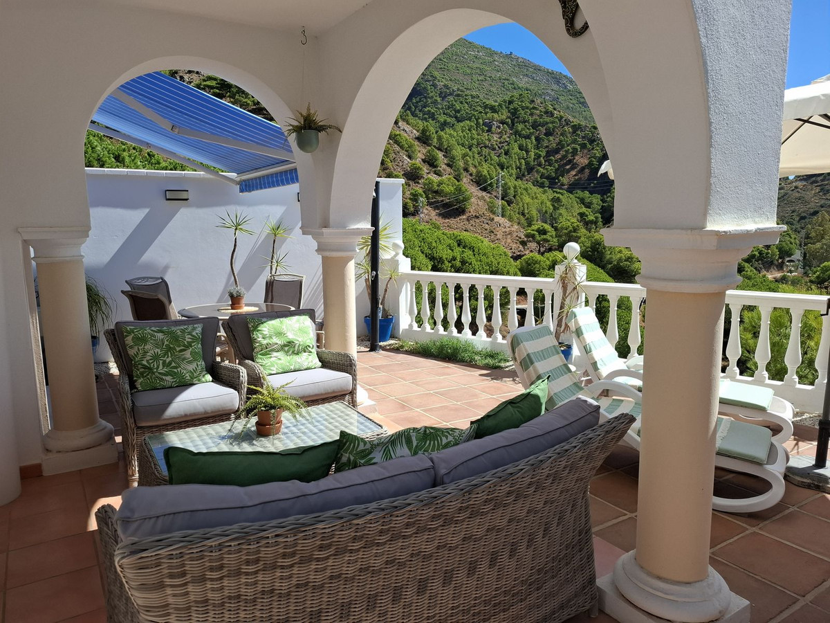 2 Bed Townhouse for sale in Mijas Costa Del Sol, Málaga, Spain