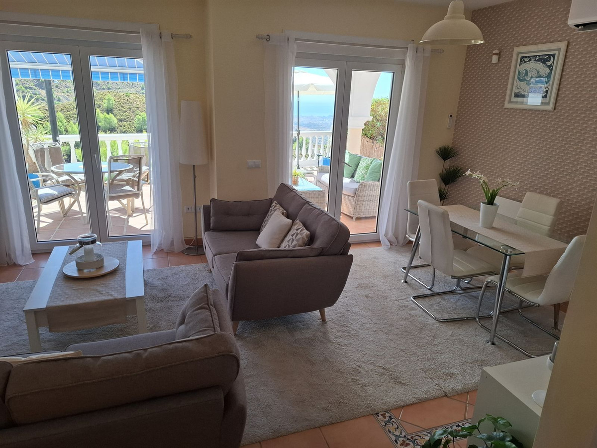 2 Bed Townhouse for sale in Mijas Costa Del Sol, Málaga, Spain