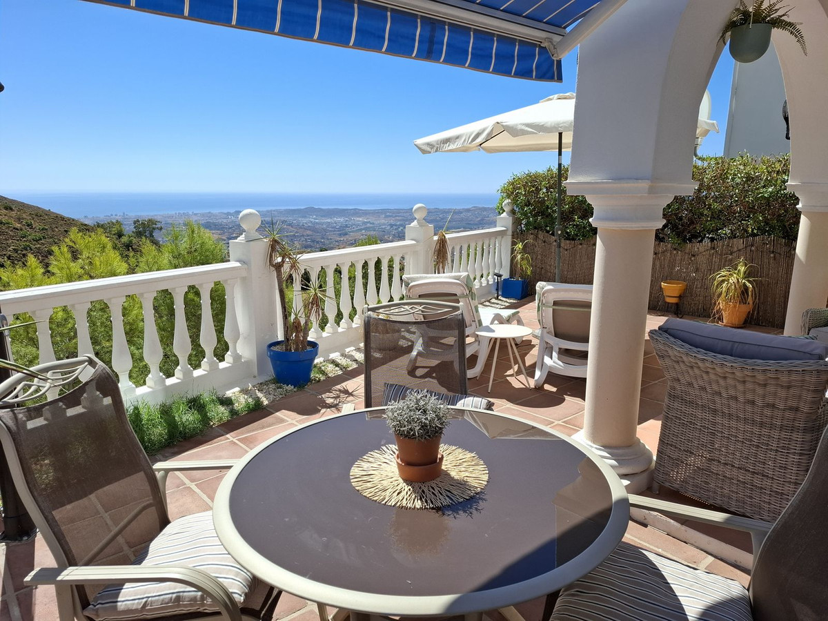 2 Bed Townhouse for sale in Mijas Costa Del Sol, Málaga, Spain